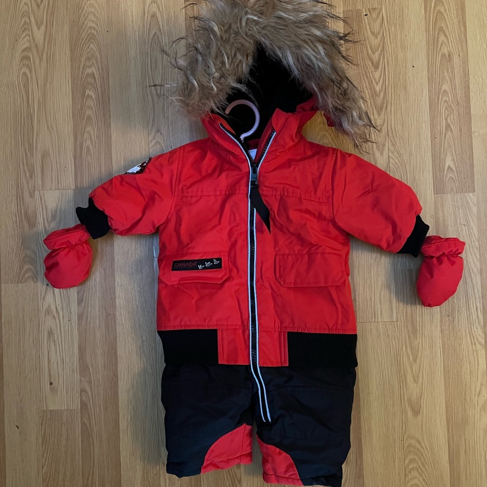 3-6M CANADA Weather gear Red and Black Snowsuit with Faux Fur Hood